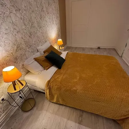 Esprit - 3 De Charme Apartment *