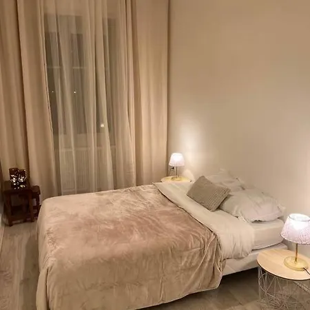 Esprit - 3 De Charme ミュルーズ