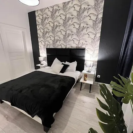 Esprit - 3 De Charme Apartment